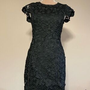 Lulus size Medium - Elegant Black Lace Dress with open back